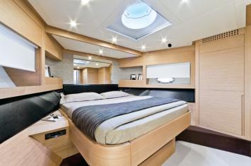 Yachtcharter Pershing 64 Kabine 1 3 Cab 3 WC