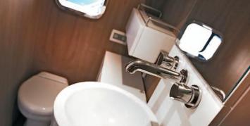 Yachtcharter SFY M1 Nasszelle 1 Kab