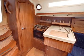 Yachtcharter Delphia 29.2 Pantry 2 Kab 1 WC