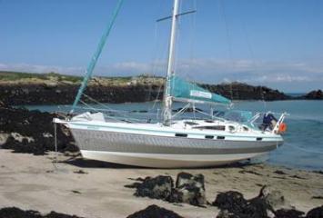 Yachtcharter Ovni 435 Seitenansicht