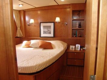 Yachtcharter GrandSturdy6043AC Kabine 3 Cab 2 Wc
