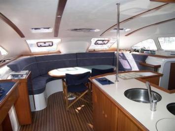 Yachtcharter Nautitech 47 Salon 5 Cab 3 WC