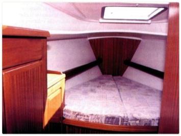 Yachtcharter Bavaria 38 Holiday 3cab cabin