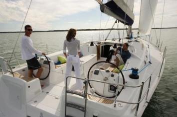 Yachtcharter Beneteau Cyclades 50.5 Cockpit