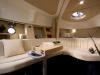 Yachtcharter Cranchi 32 Salon2