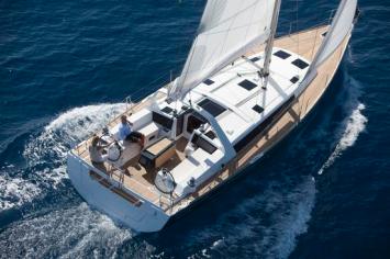 Yachtcharter Oceanis 48 Luftansicht 5 Kab 3 WC