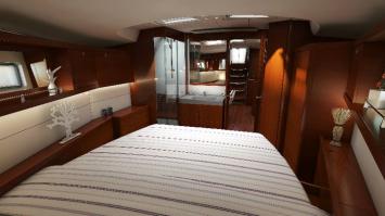 Yachtcharter Oceanis 48 Kabine 5 Kab 3 WC