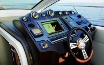 Yachtcharter atlantis_50x4_exterior_dashboard