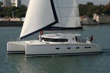 Yachtcharter nautitech 442 5