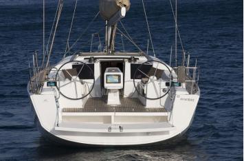 Yachtcharter Dufour 410, Heck