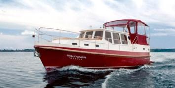 Yachtcharter Nautiner 40 AC (3Cab:2WC) Seite