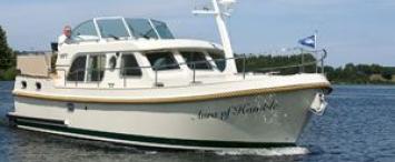 Yachtcharter Linssen 34.9 AC 2Cab/2WC Seitenansicht