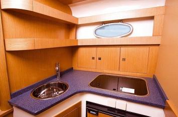 Yachtcharter Moraga 10.40 2Cab:1WC Pantry