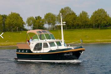 Yachtcharter Linssen TNCS 32 AC 2Cab:2W Sitenansicht