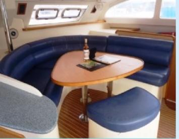 Yachtcharter Leopard 4200 (4Cab:4WC) Salon