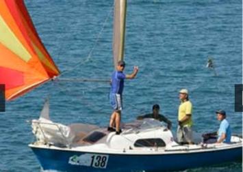 Yachtcharter Meteor 1Cab Seite
