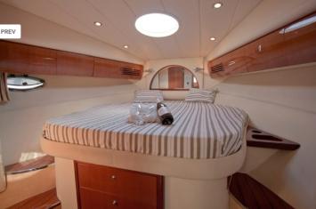 Yachtcharter Windy 43 2Cab 2WC Kabine