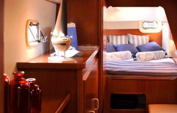 Yachtcharter Leopard 39 PC (4+2Cab/2WC)Kabine