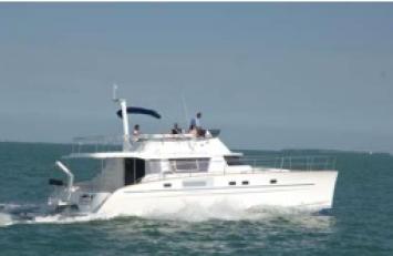 Yachtcharter Cumberland 44 (3+1Cab:3+1WC) Seitenansicht