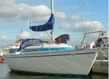 Yachtcharter MGC 27 Seite:Bug