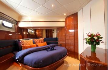 Yachtcharter Princess 67 (4+1cab/3+1WC)Kabine