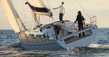 Yachtcharter Salona 44 4cab Topbild