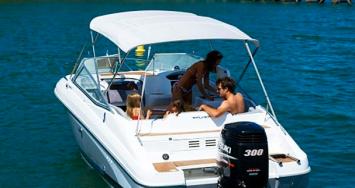 Yachtcharter Beneteau Flyer 750 Heck