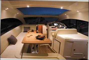 Yachtcharter Prestige 42 Fly Cockpit 3 Cab 2 WC