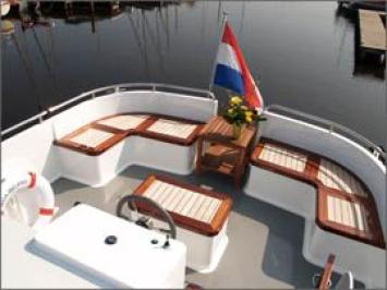 Yachtcharter Simmerskip 1050 cruise XL (2Cab/2WC) Deck