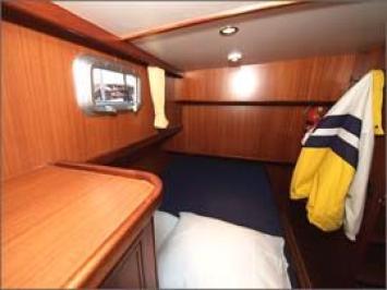 Yachtcharter Simmerskip 1200 OK (3Cab/3WC) Kabine