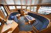 Yachtcharter Gruno 41 Classic Retro (2Cab/2WC) Salon