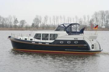 Yachtcharter Gruno 41 Classic Retro (2Cab/2WC) Seitenansicht