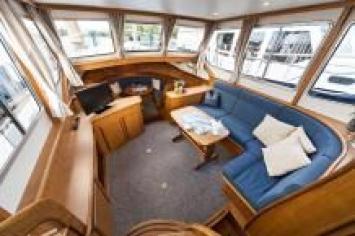 Yachtcharter Gruno 33 Classic Salon