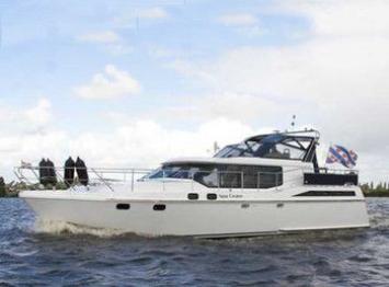 Yachtcharter Vri Jon Aqua Cosmos (4Cab/2WC) Seitenansicht