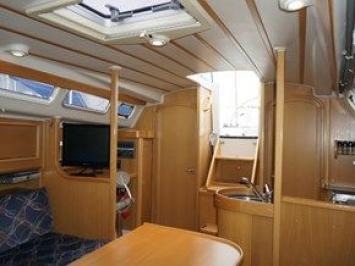 Yachtcharter Dehler 35cruising 2Cab 1WC