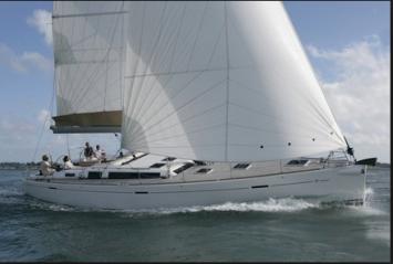 Yachtcharter Dufour 525 Grand Large (3Cab/3WC) Seitenansicht