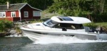 Yachtcharter Jeanneau NC 11 (2Cab/1WC) Seitenansicht