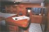 Yachtcharter Dufour 43 Classic Kartentisch