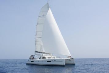 Yachtcharter Catana 55 Carbon Infusion (6Cab/6WC) Seitenansicht