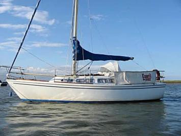 Yachtcharter Jaguar_27 (1Cab/1WC) Seitenansicht