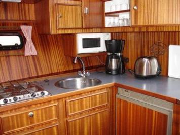 Yachtcharter Vri Jon Vrijon 1270 (3Cab/2WC) Pantry