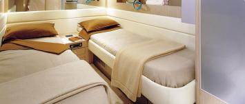 Yachtcharter Rivale (3Cab/3WC) Kabine