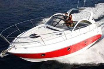 Yachtcharter Monte Carlo 32 open Seite Bug