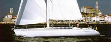 Yachtcharter Commodo 51 (5Cab/2WC) Seitenansicht