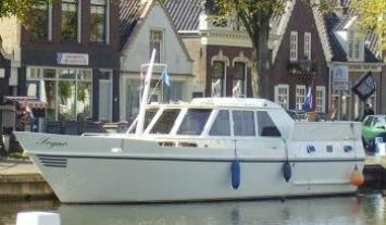 Yachtcharter Beachcraft 1400 Seitenansicht