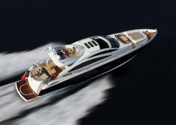 Yachtcharter Sunseeker Predator 84 Luftbild