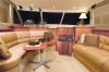 Yachtcharter Silverton 36 Convertible (2Cab/1WC) Salon
