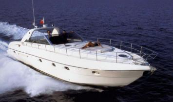 Yachtcharter Gianetti 55 sports 3cab top