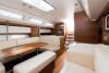 Yachtcharter ITALIA 13.98 (4Cab/2WC) Salon