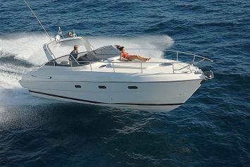 Yachtcharter Fiart 34 Genius Seitenansicht